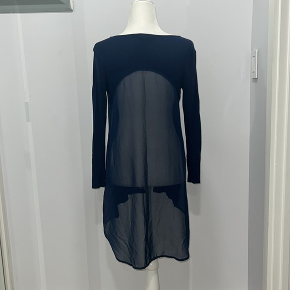 Hi-Low Sheer Back Tunic - Picture 4 of 4